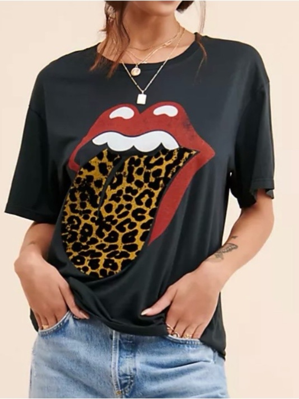 DAYDREAMER Rolling Stones Leopard Tongue Tour Tee Size M